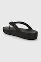 Obuwie Crocs japonki Classic Platform Flip 207714.001 czarny