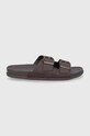 Δερμάτινες παντόφλες Tommy Hilfiger καφέ FM0FM04085.GT6
