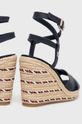 Kožené sandály Tommy Hilfiger  Svršek: Přírodní kůže Vnitřek: Textilní materiál, Přírodní kůže Podrážka: Umělá hmota