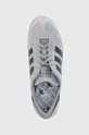 sivá Semišové topánky adidas Originals GW5751