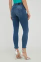 Patrizia Pepe jeans Rivestimento: 65% Poliestere, 35% Cotone Materiale principale: 65% Cotone, 31% Poliestere, 4% Elastam