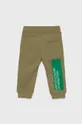 Detské bavlnené nohavice United Colors of Benetton zelená