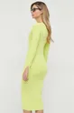 Φόρεμα Patrizia Pepe  Κύριο υλικό: 63% Βισκόζη, 37% Πολυαμίδη Εφαρμογή: 70% Αλουμίνιο, 30% Χαλκός