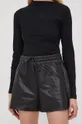 Kožené krátke nohavice AllSaints čierna