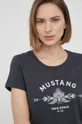 szary Mustang t-shirt bawełniany Damski