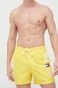 Plavkové šortky Tommy Jeans žltá