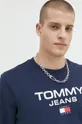 tmavomodrá Bavlnená mikina Tommy Jeans