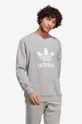 серый Хлопковая кофта adidas Originals Adicolor Classics Trefoil Crewneck Sweatshirt Мужской