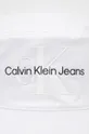 Bombažni klobuk Calvin Klein Jeans bela