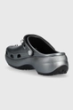 Шльопанці Crocs Classic Platform Crystals Pearls Clog  Халяви: Синтетичний матеріал Внутрішня частина: Синтетичний матеріал Підошва: Синтетичний матеріал