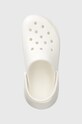Παντόφλες Crocs Classic Mega Crush Clog λευκό 207988.100