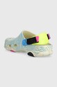 Cipők Crocs papucs Classic At Topographic Clog 208262.2Y3 bézs