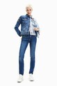Odzież Desigual kurtka jeansowa 23SWED43 niebieski