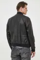 Шкіряна куртка BOSS  Основний матеріал: 100% Шкіра ягняти Підкладка: 100% Поліамід Резинка: 99% Поліамід, 1% Еластан