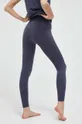 Casall jóga leggings 52% Újrahasznosított poliamid, 43% poliamid, 5% elasztán