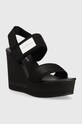 Calvin Klein Jeans sandale WEDGE SANDAL BADGE YW0YW01028 negru SS23