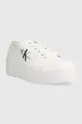Calvin Klein Jeans scarpe da ginnastica FLATFORM+ CUPSOLE LOW TXT bianco