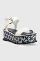 Tommy Hilfiger sandały skórzane NEW ARTISANAL FLATFORM FW0FW07022 biały SS23