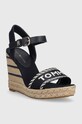 Tommy Hilfiger sandały SEASONAL WEBBING WEDGE FW0FW07088 granatowy SS23