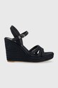 Tommy Hilfiger szandál ESSENTIAL BASIC WEDGE SANDAL koturnus sötétkék FW0FW07220
