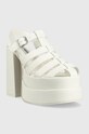 Шкіряні сандалі Steve Madden Carlita SM11002385.107 білий SS23
