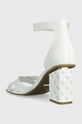 Взуття Шкіряні сандалі Guess YANCY FL6YAN.LEA03.WHITE білий