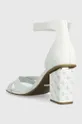 Guess sandali in pelle YANCY Gambale: Pelle naturale Parte interna: Materiale sintetico, Pelle naturale Suola: Materiale sintetico