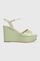 Sandály Guess ZIONE imitace lakované kůže zelená FL6ZON.PAF04.SAGE