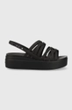 fekete Crocs szandál Brooklyn Strappy Low Wedge Női