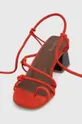 Semišové sandále Alohas Goldie červená