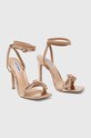 Сандалии Steve Madden Unleash SM11002333.686 золотой SS23