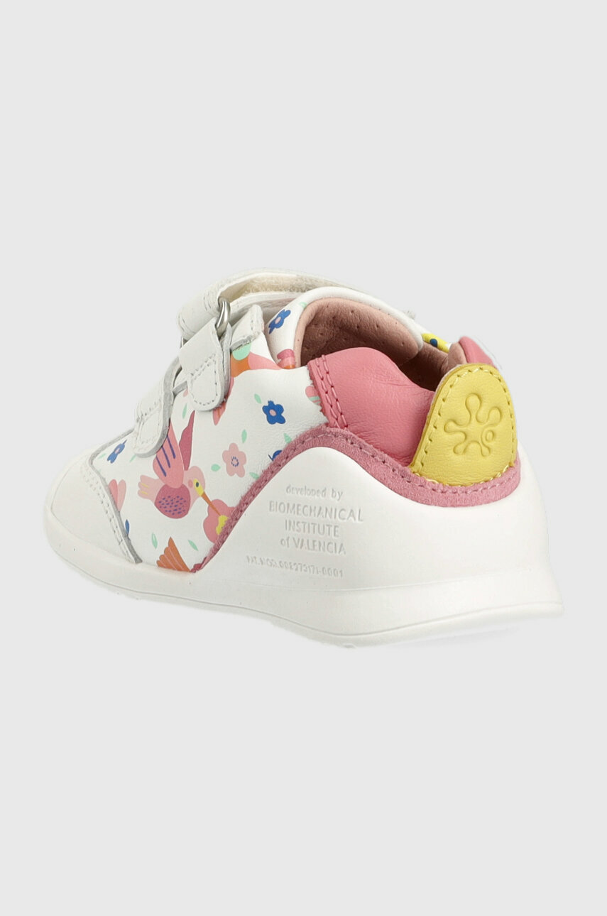 Dětské kožené sneakers boty Biomecanics  Svršek: Přírodní kůže Vnitřek: Textilní materiál Podrážka: Umělá hmota