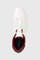 Usnjene superge Tommy Hilfiger COURT SNEAKER LEATHER CUP bela FM0FM04483