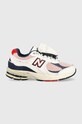 Tenisky New Balance semišová koža béžová M2002RVE