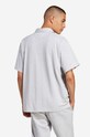 Oblečenie Bavlnené polo tričko adidas Originals Premium Essentials Polo Shirt IC5120 sivá