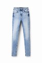 Desigual jeansy 23SWDD21 niebieski