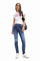 Desigual jeansy Planet friendly niebieski 23SWDD51