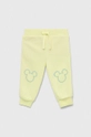 GAP spodnie dresowe dziecięce x Disney dzianina żółty 549542.TODDLER.BOY.KN.W