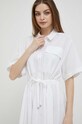 Βαμβακερό φόρεμα United Colors of Benetton λευκό 46AZDV04H.101
