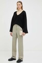 Vlněný svetr By Malene Birger Q71340011 černá SS23