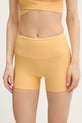 Casall pantaloncini sportivi da donna giallo 23149.