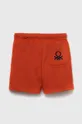 Bombažne kratke hlače United Colors of Benetton oranžna