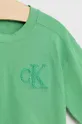 Παιδικό μπλουζάκι Calvin Klein Jeans πράσινο