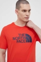 The North Face tricou din bumbac rosu NF0A2TX315Q1