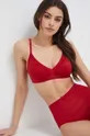 Бюстгальтер Chantelle SOFT STRETCH <p>Материал 1: 87% Полиамид, 13% Эластан Материал 2: 100% Полиэстер</p>