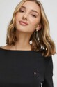 Бавовняний лонгслів Tommy Hilfiger чорний WW0WW40589