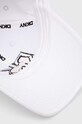Памучна шапка с козирка Dkny HEART OF NY бял D2B4B147