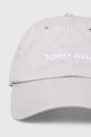 Bavlněná baseballová čepice Tommy Jeans AM0AM12024 šedá SS24