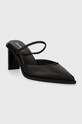 Кожаные шлепанцы Calvin Klein PADDED CURVED STIL MULE PUMP 70 HW0HW01991 чёрный SS24