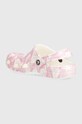 Chłopiec Crocs klapki dziecięce Classic Duke Print Clog 210007.Classic.Duke.Pri różowy